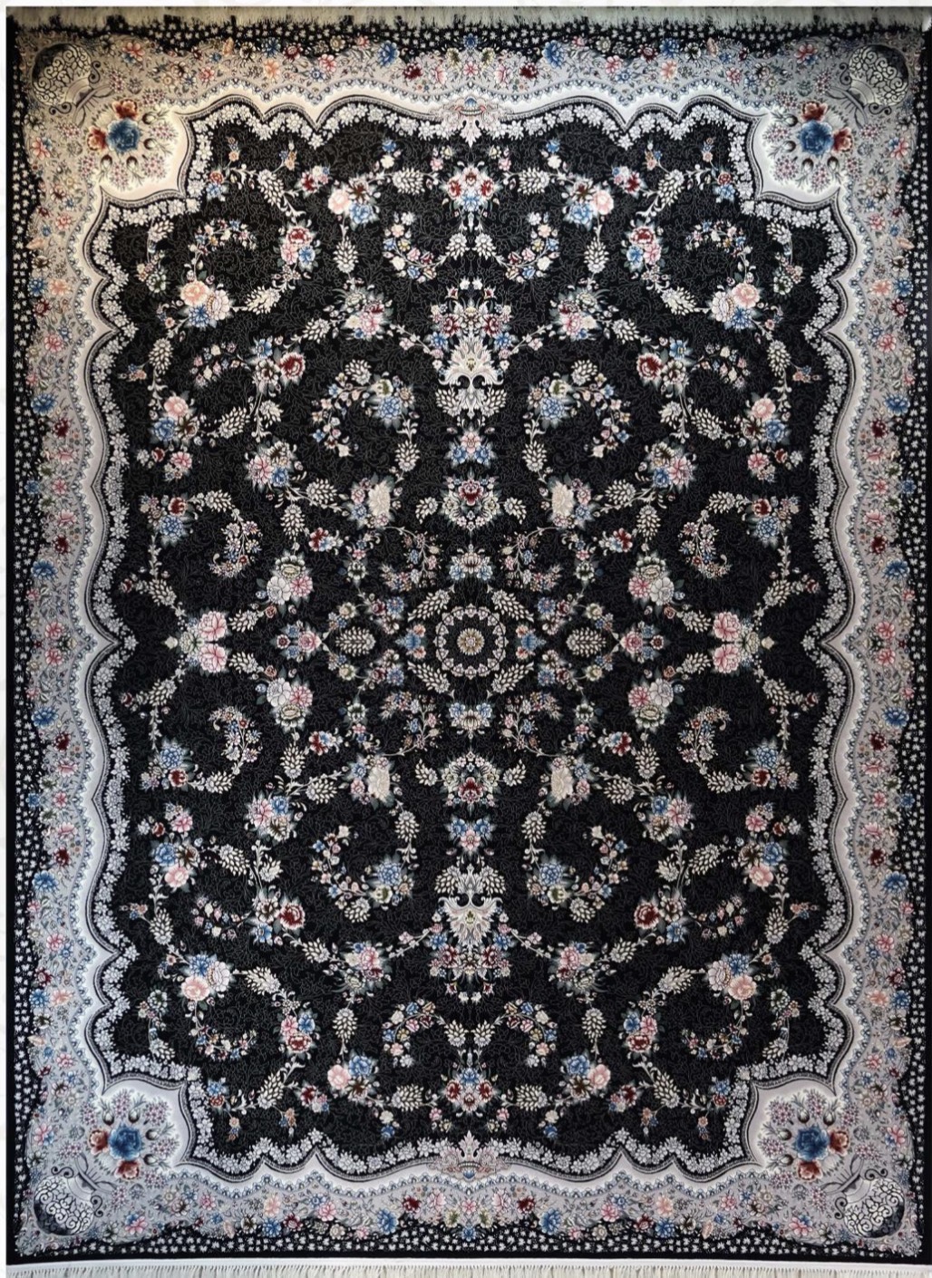 فرش ۷۰۰ شانه 12 متری کاشان رنگ  سرمه ای طرح افشان رها khan