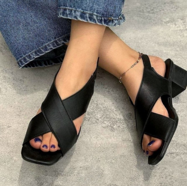 صندل زنانه و دخترانه