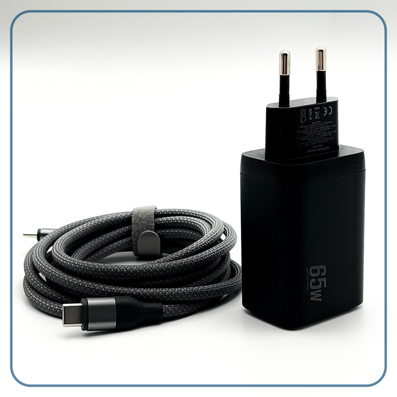 شارژر دیواری 65 وات 3 پورت وونک مدل PD65w به همراه کابل USB-C